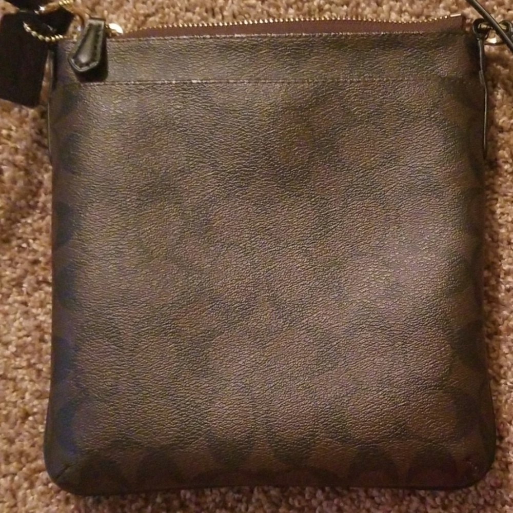 Small Coach Purse - Picture 4 of 4